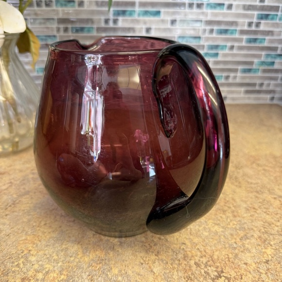 Blenko Amethyst purple art glass pitcher - Picture 4 of 6